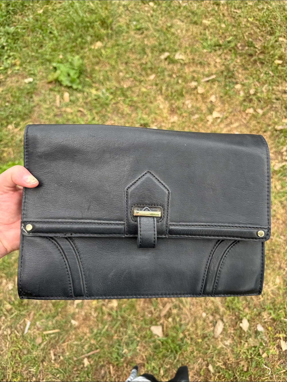 Vintage leather express clutch